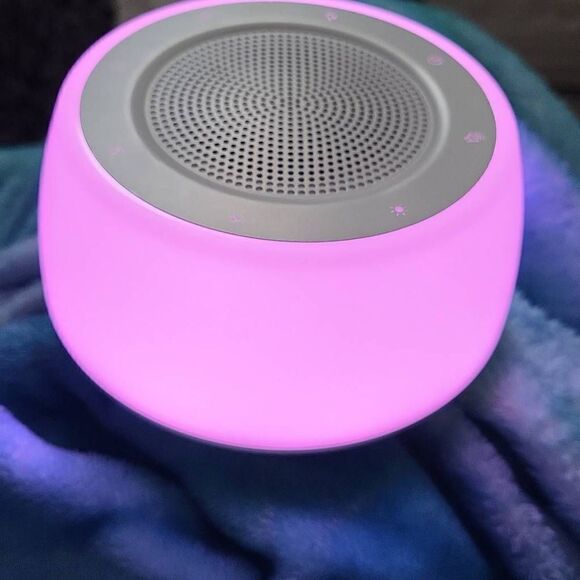 White Noise Sound Machine - Picture 8 of 9